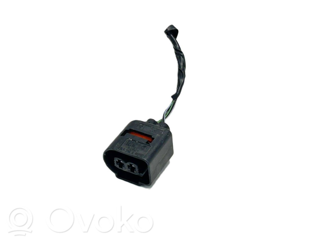 BMW 5 G30 G31 G38 Windscreen/windshield washer pump 