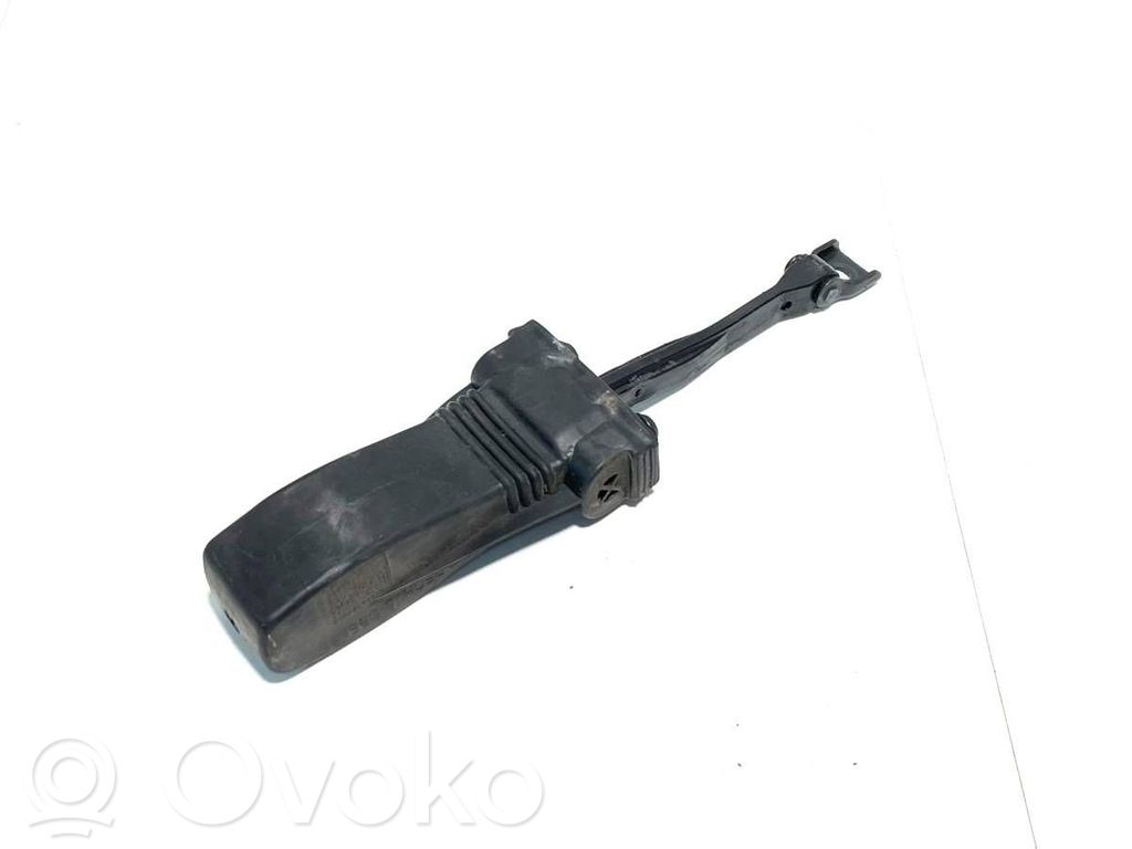 Audi A4 S4 B9 8W Ogranicznik drzwi tylnych 