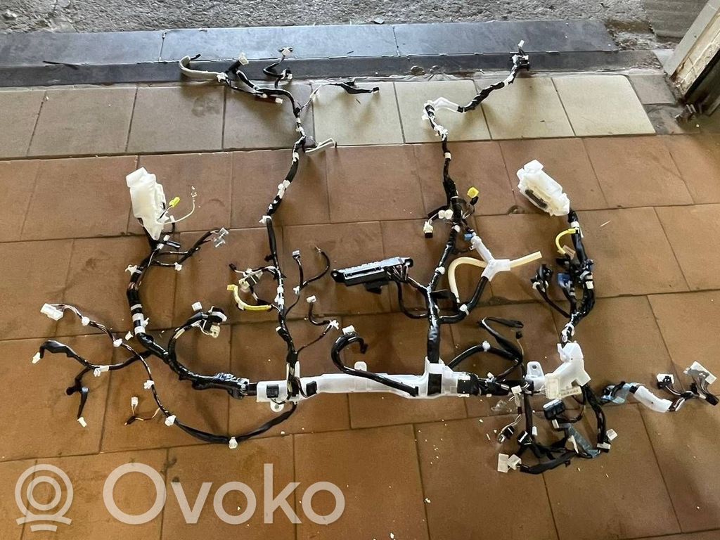 Okablowanie deski rozdzielczej   82146F4020,38483