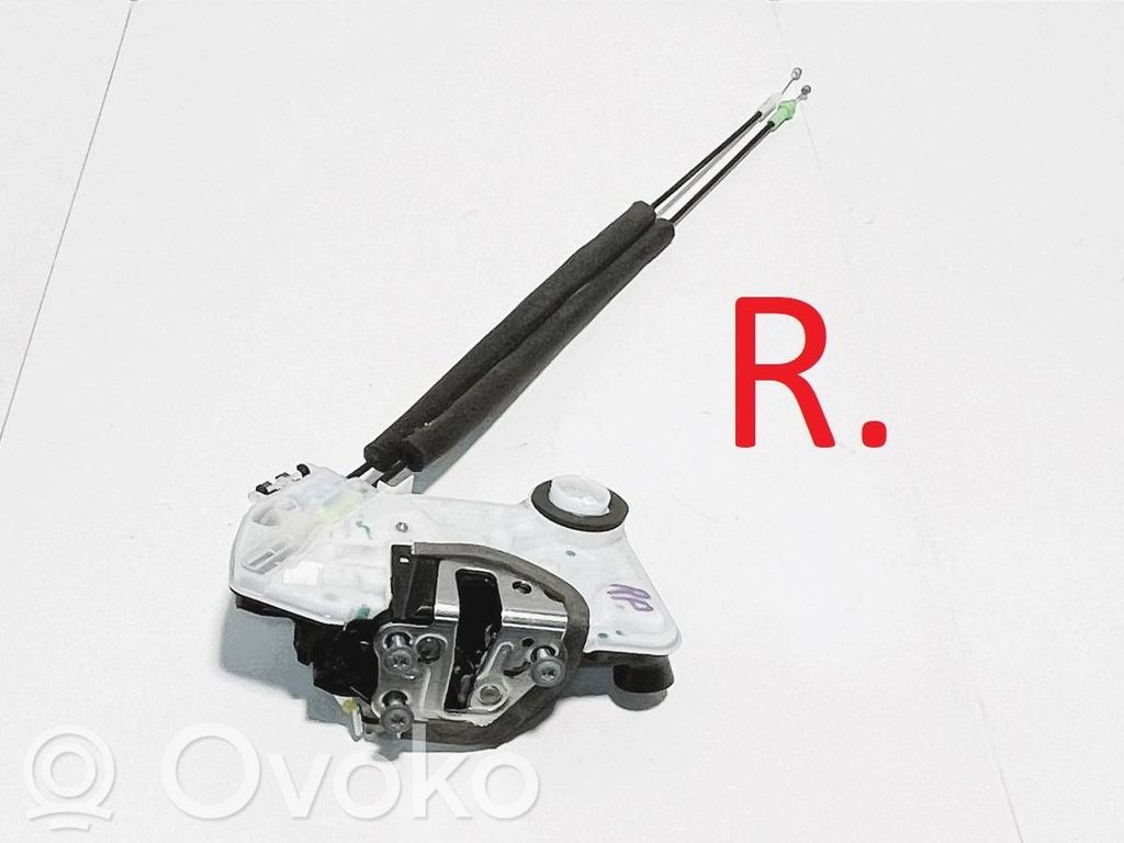 Toyota C-HR I Front door lock 