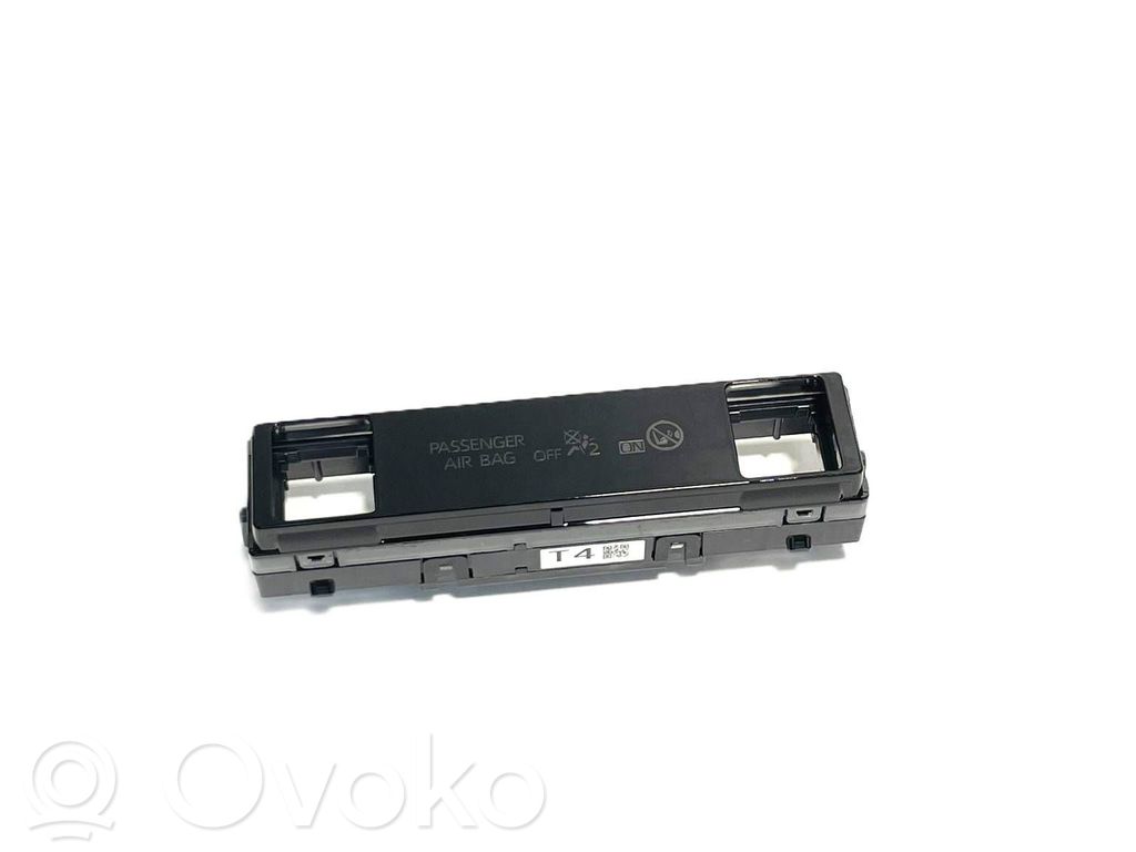 Toyota RAV 4 (XA50) Interruptor de calefacción del asiento 