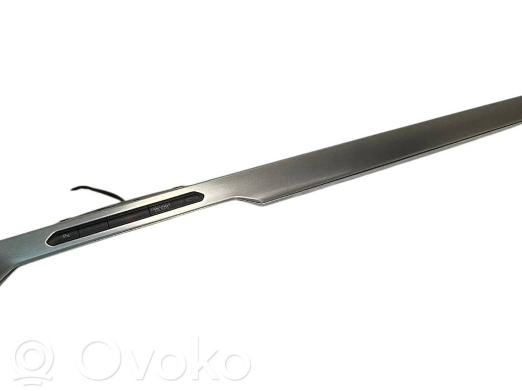 Ramka schowka deski rozdzielczej   3G1853262AJ,42367