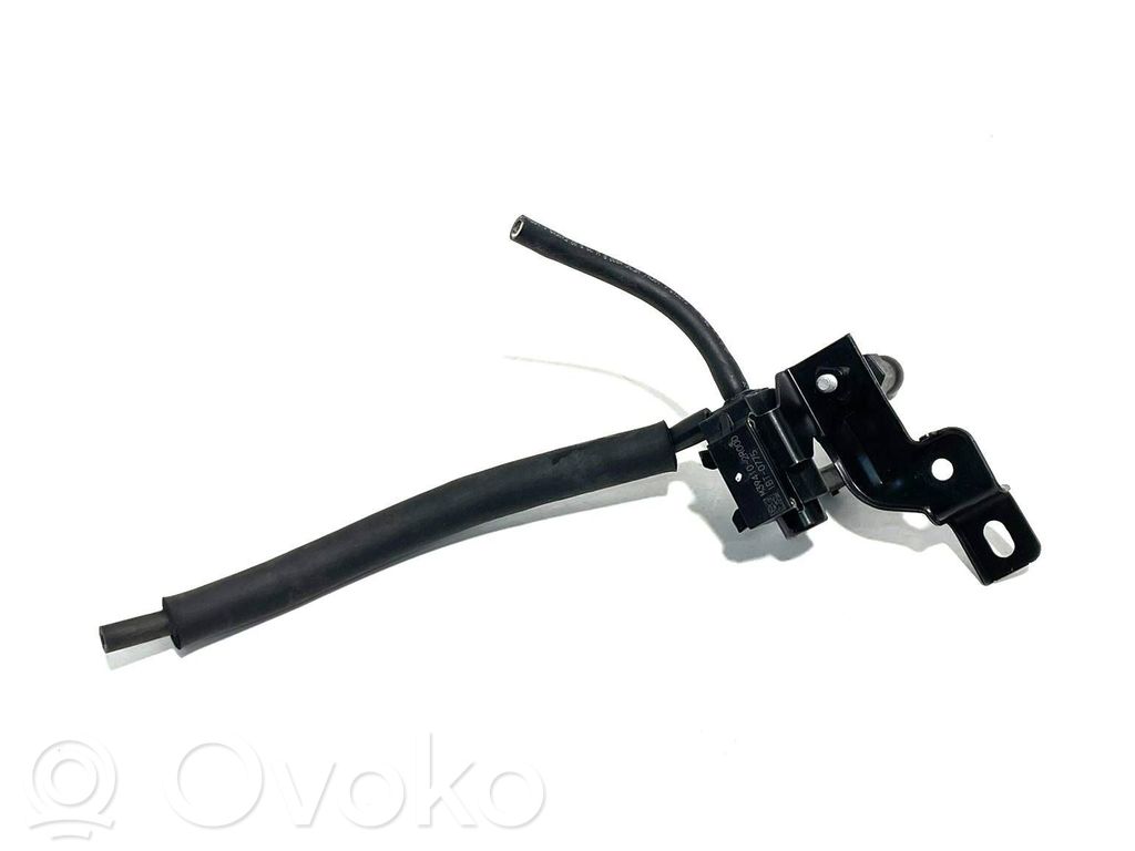 KIA Sorento IV Other engine bay part 