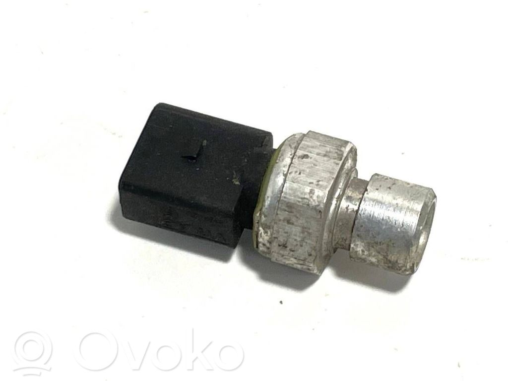 Volkswagen T-Roc Air conditioning (A/C) pressure sensor 