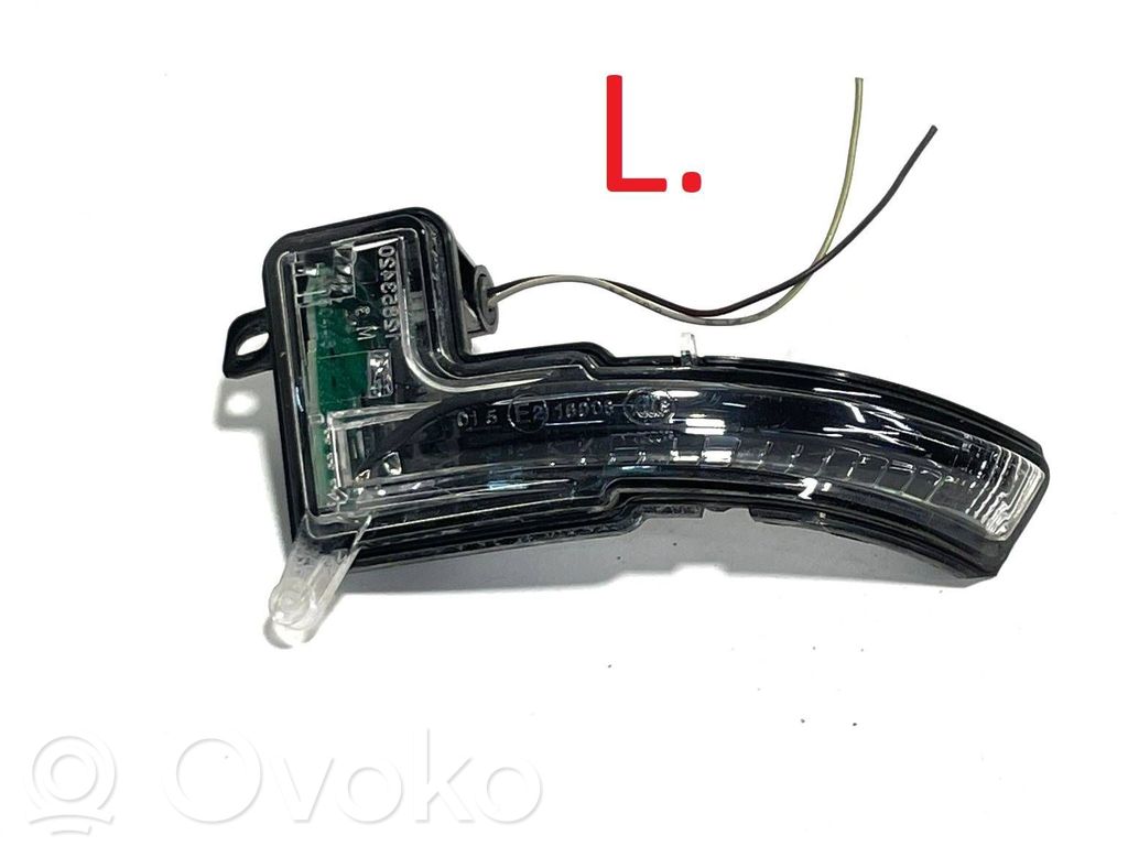 Nissan Leaf II (ZE1) Mirror indicator light 