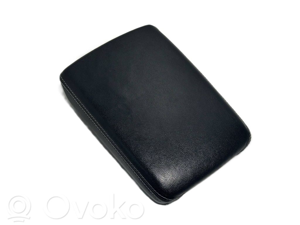 Audi A4 S4 B9 8W Reposabrazos 