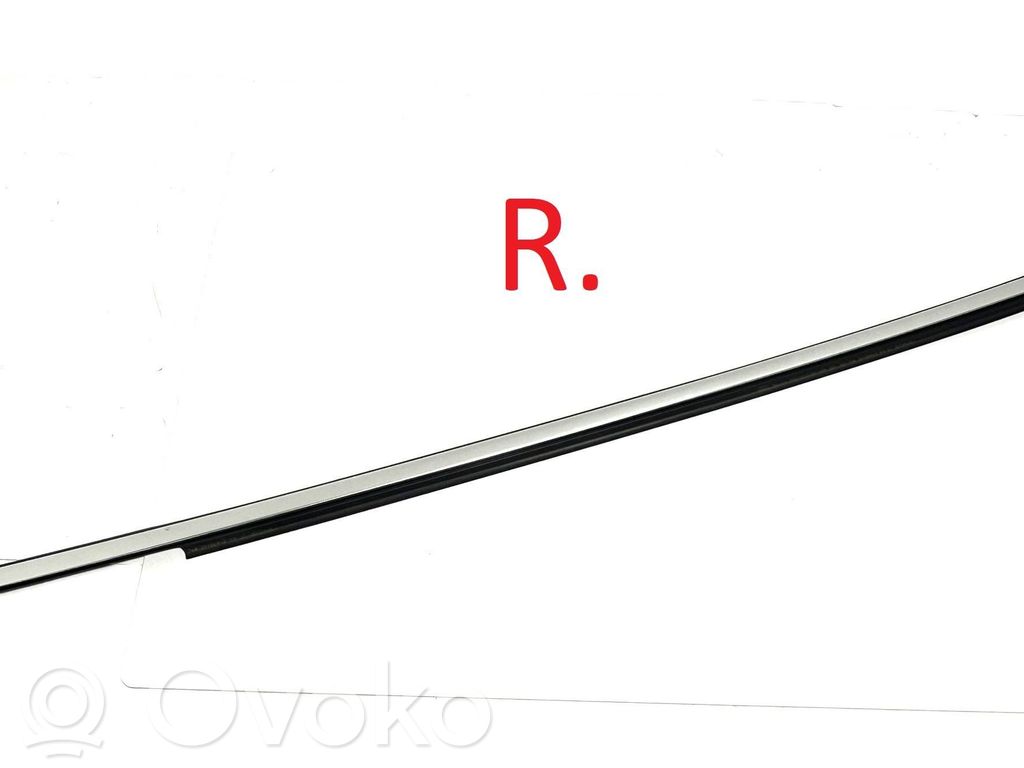 Audi Q5 SQ5 FY Listwa / Uszczelka szyby drzwi tylnych 