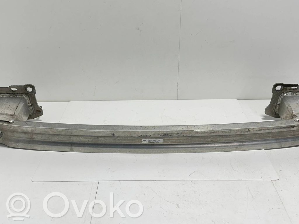 Audi A4 S4 B9 8W Travesaño del parachoques trasero 