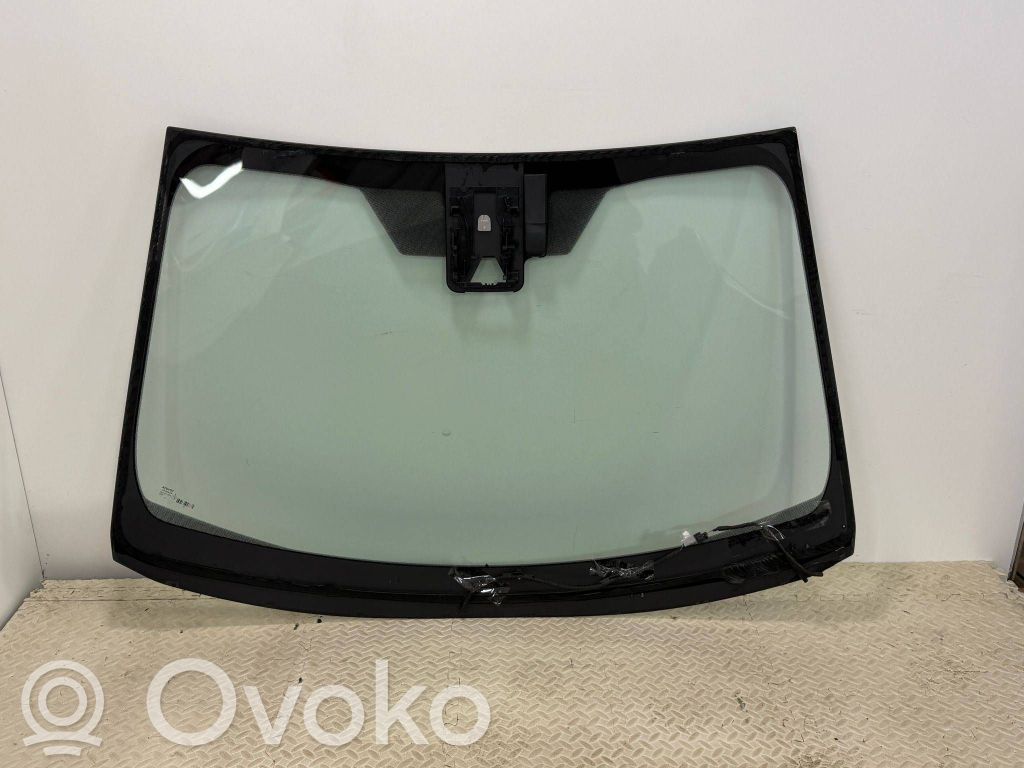 Toyota Yaris Cross Parbriz față 