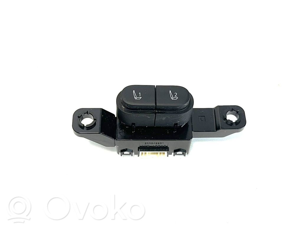 Hyundai Ioniq 5 Seat control switch 