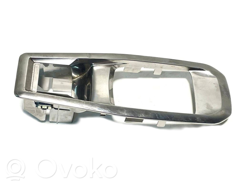 Peugeot 3008 II Pavarų perjungimo svirties apdaila (plastikinė) 