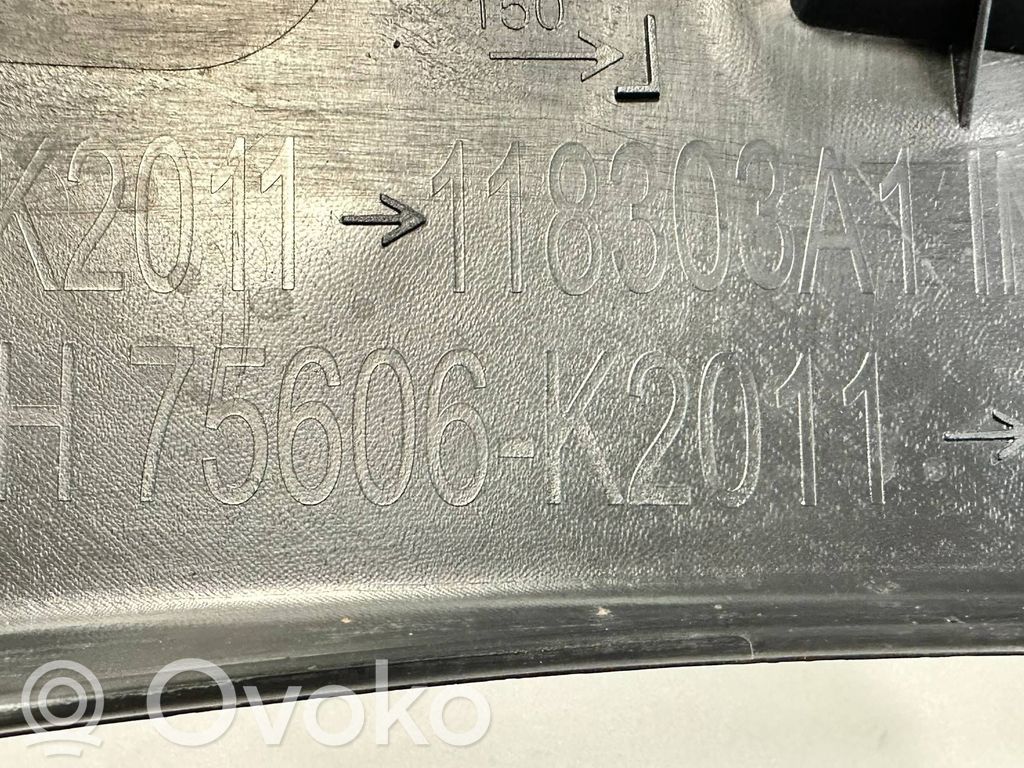 Toyota Yaris Cross Listwa błotnika tylnego 