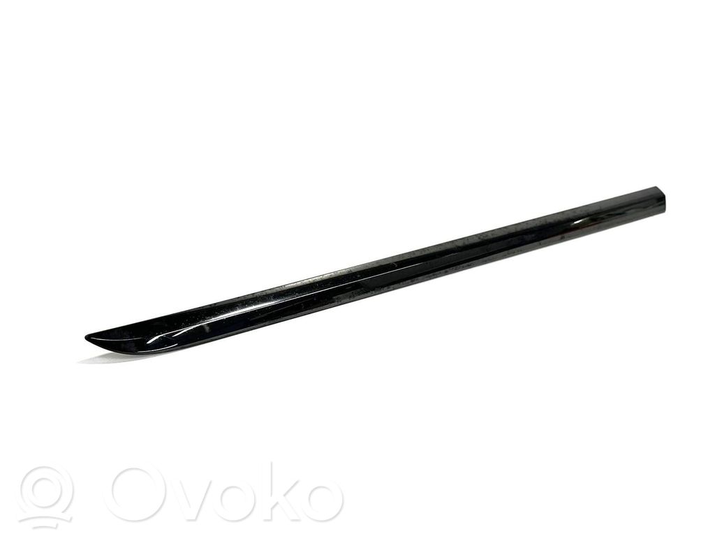 BMW 7 G11 G12 Listwa drzwi przednich 