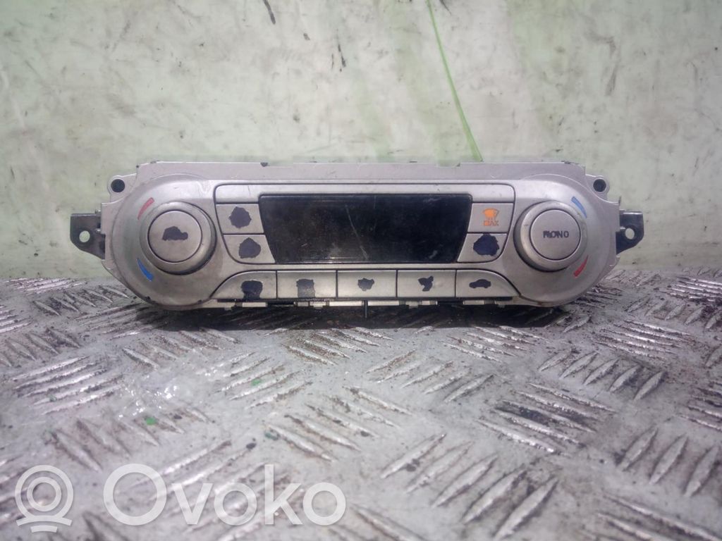 Ford Focus Climate control unit 