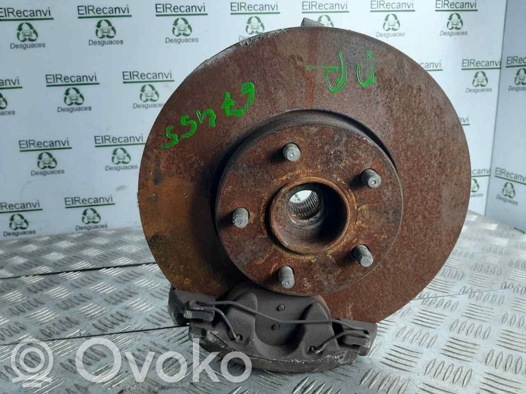 Front wheel hub spindle knuckle