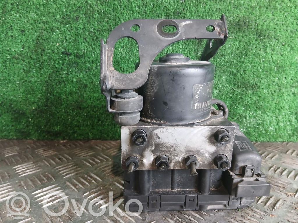 Bomba de ABS   7M3614111