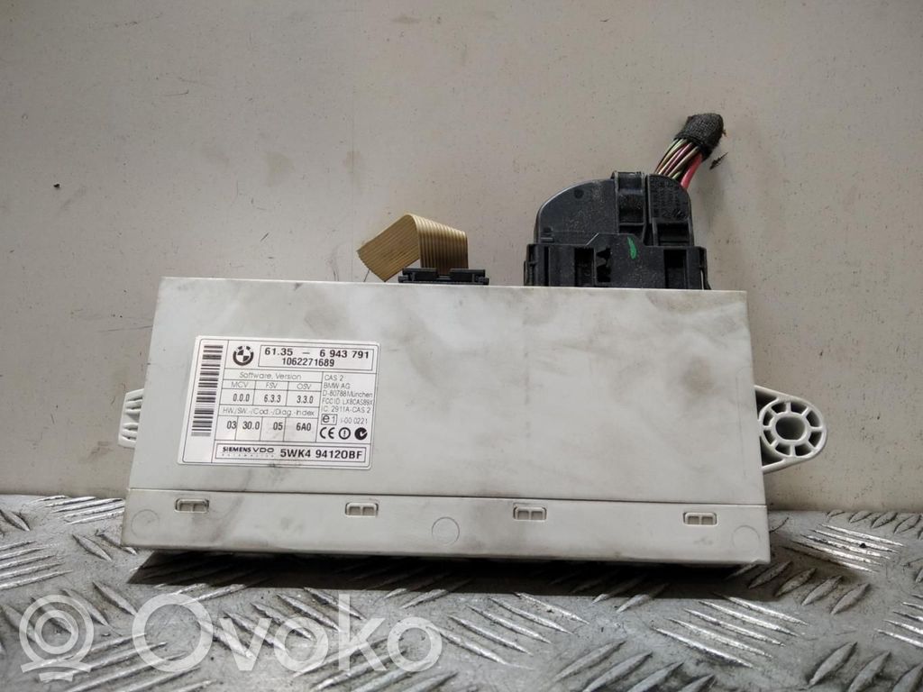 Unidad de control/módulo del motor   5WK494120BF