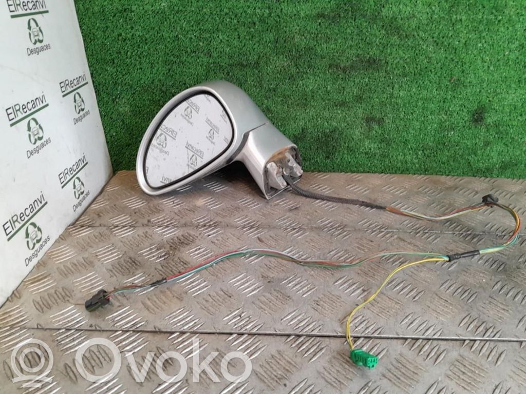 Citroen C4 I Elektryczne lusterko boczne drzwi przednich 