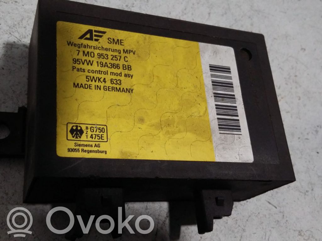 Immobilizer control unit/module   7M0953257C,95VW19A366BB