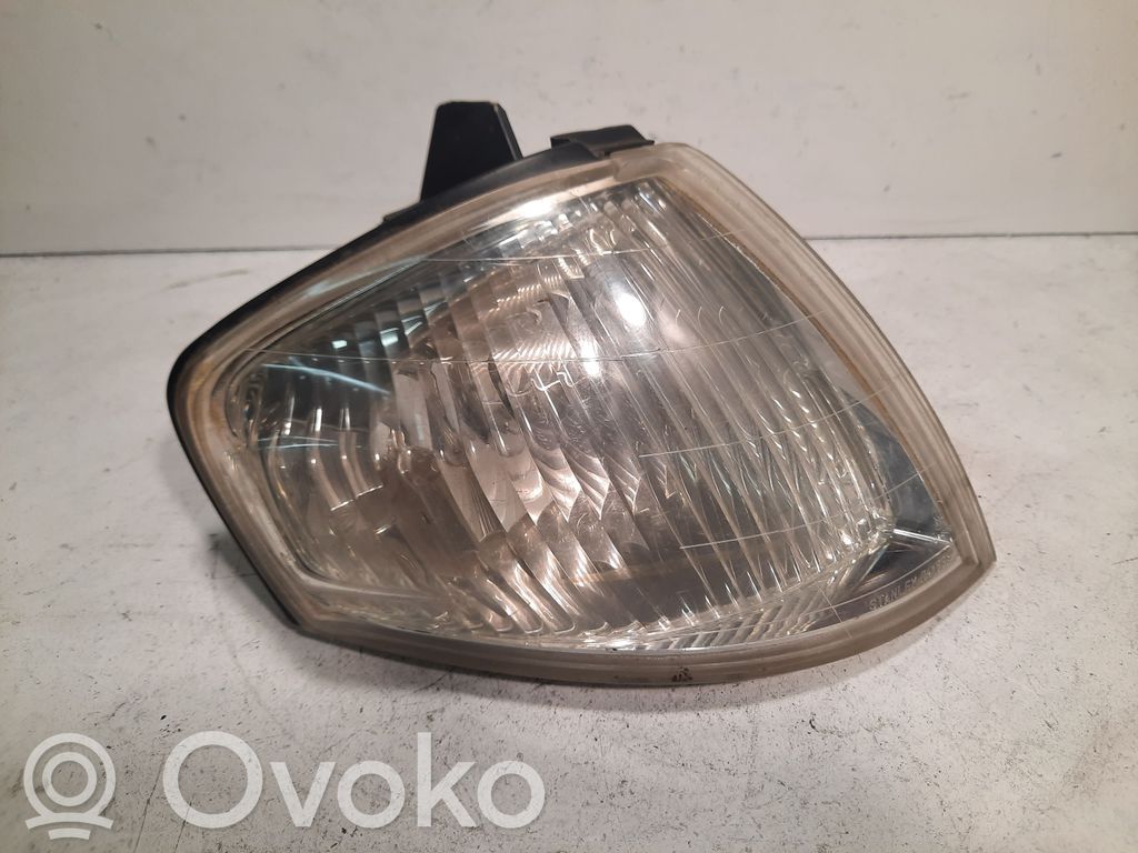 Mazda 323 F Front indicator light 