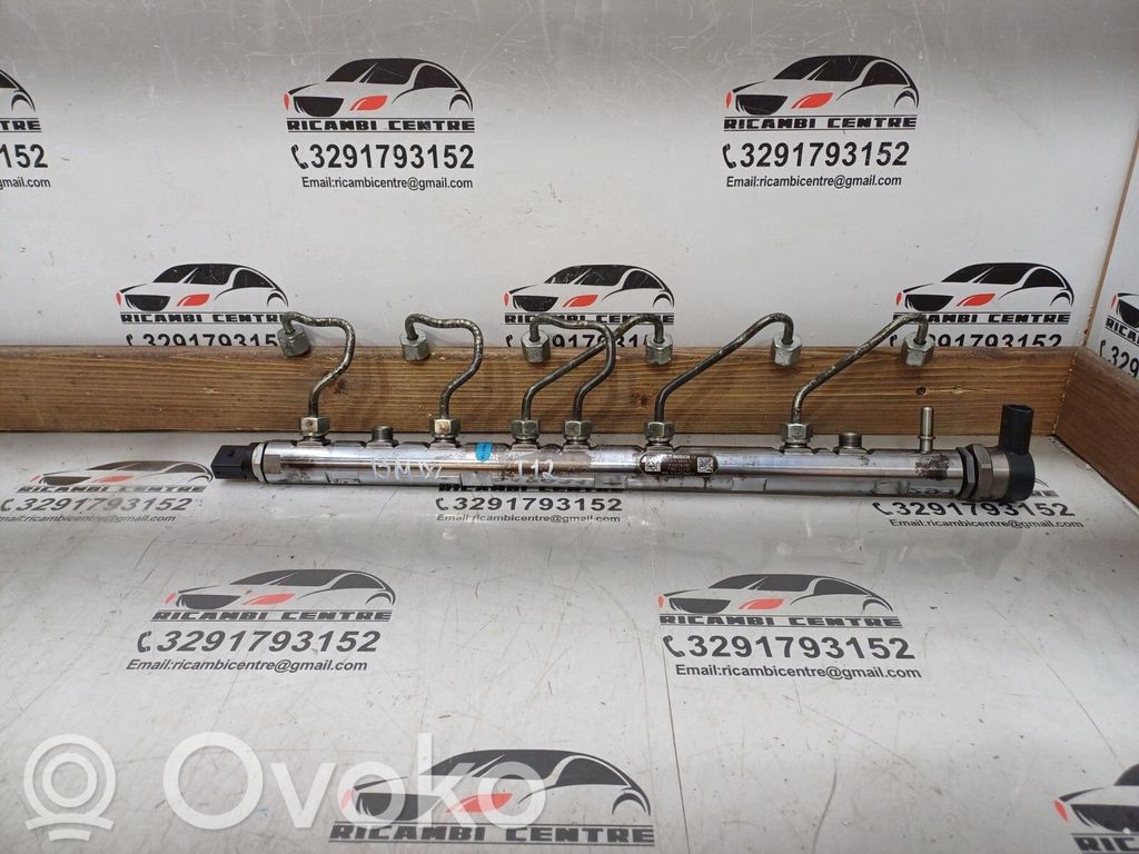 BMW X3 F25 Listwa wtryskowa 