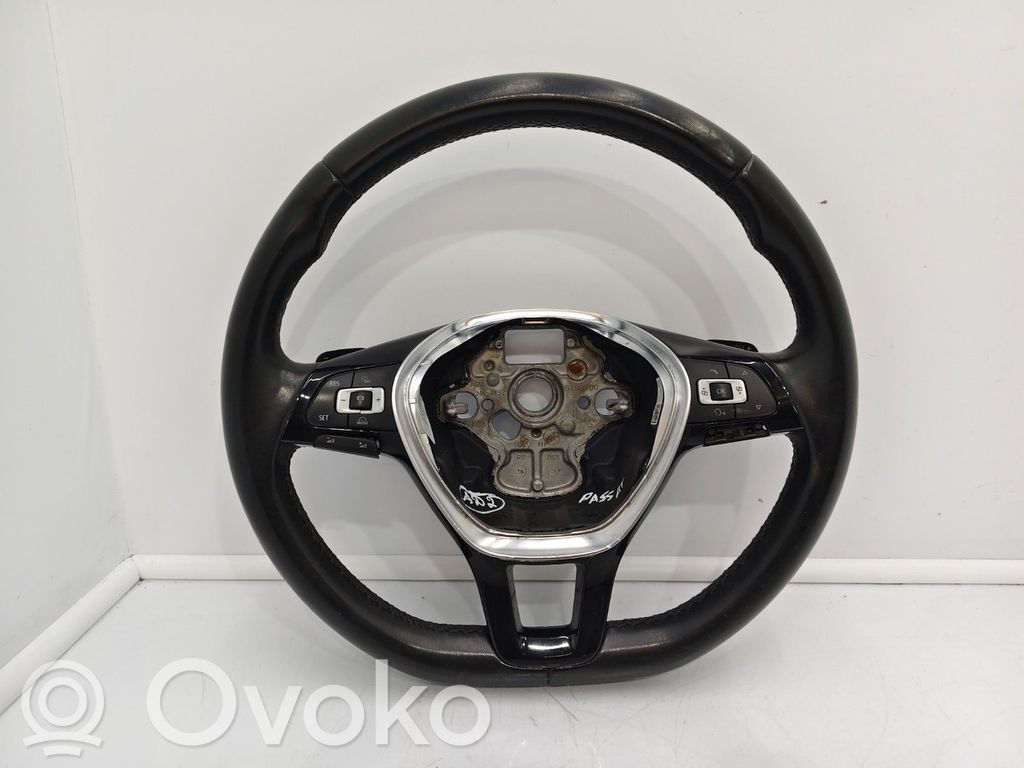 Volkswagen PASSAT B8 Ohjauspyörä 