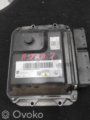 Engine control unit/module ECU   55579443,11121601411,275820955101,MB275700,MB2757001190