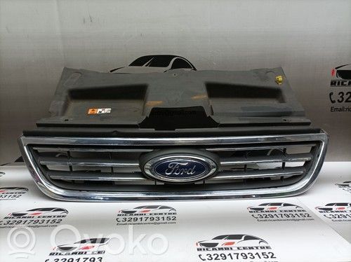 Ford B-MAX Grotelės priekinės 