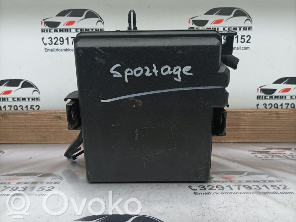 KIA Sportage Skrzynka bezpieczników / Komplet 