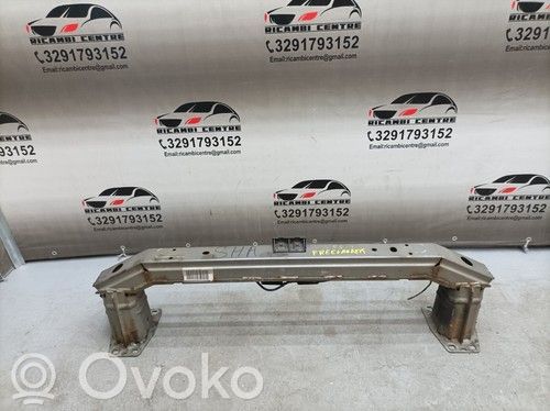 Land Rover Freelander Traversa del paraurti anteriore 