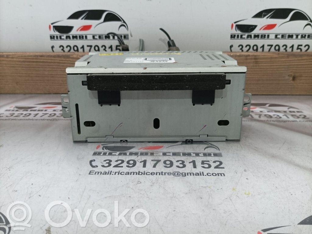 Land Rover Discovery 4 - LR4 Panel / Radioodtwarzacz CD/DVD/GPS 