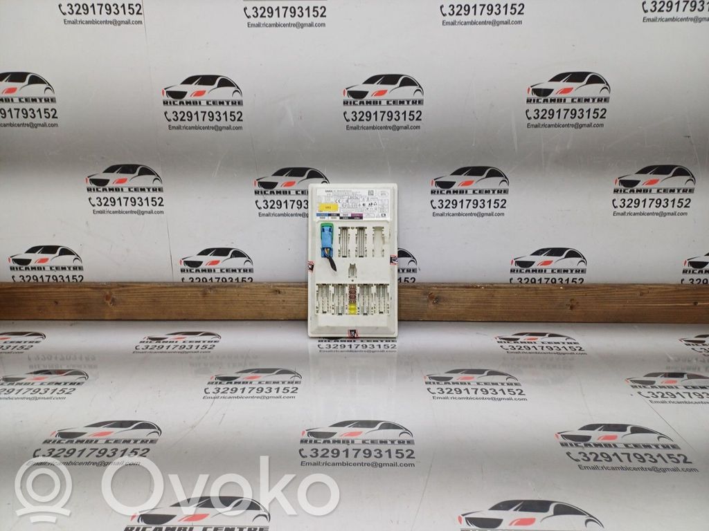 BMW X5 G05 Fuse box set 