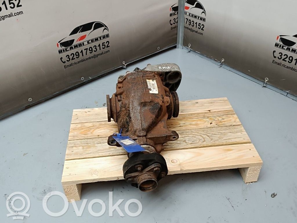 BMW 1 E82 E88 Galinis reduktorius 