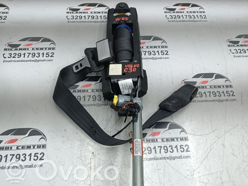 Volvo C30 Cinturón trasero 