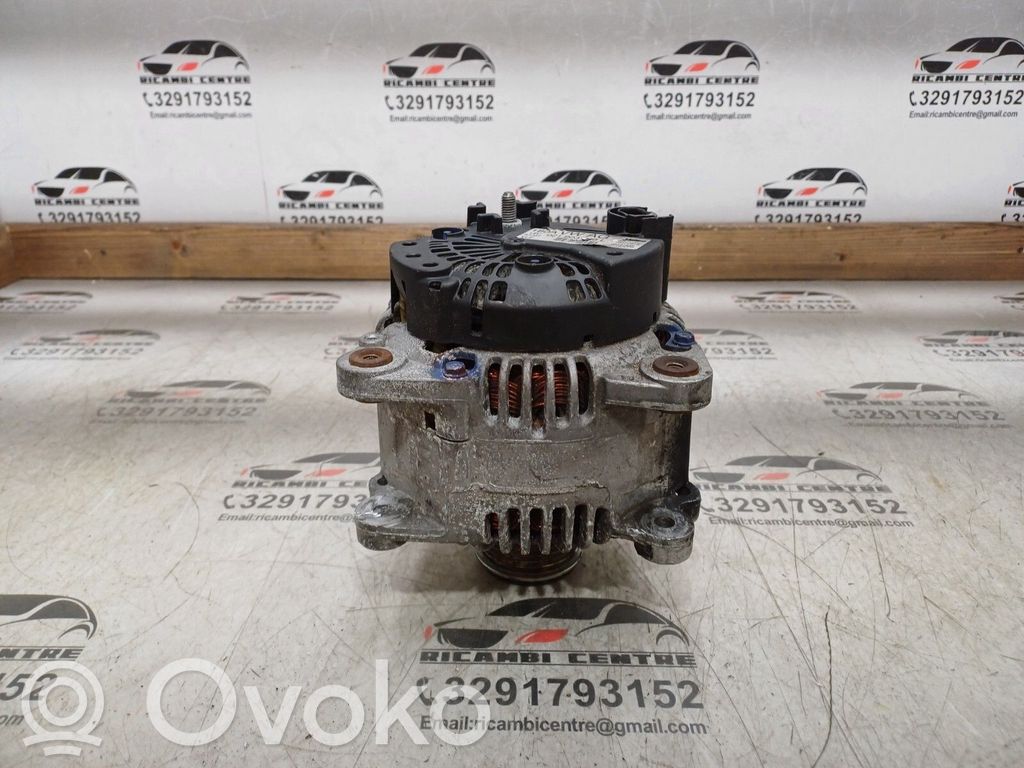 Volkswagen Caddy Generatore/alternatore 