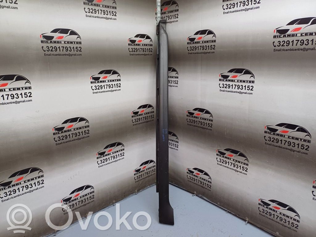 Suzuki Grand Vitara II Garnitură prag/fustă laterală 