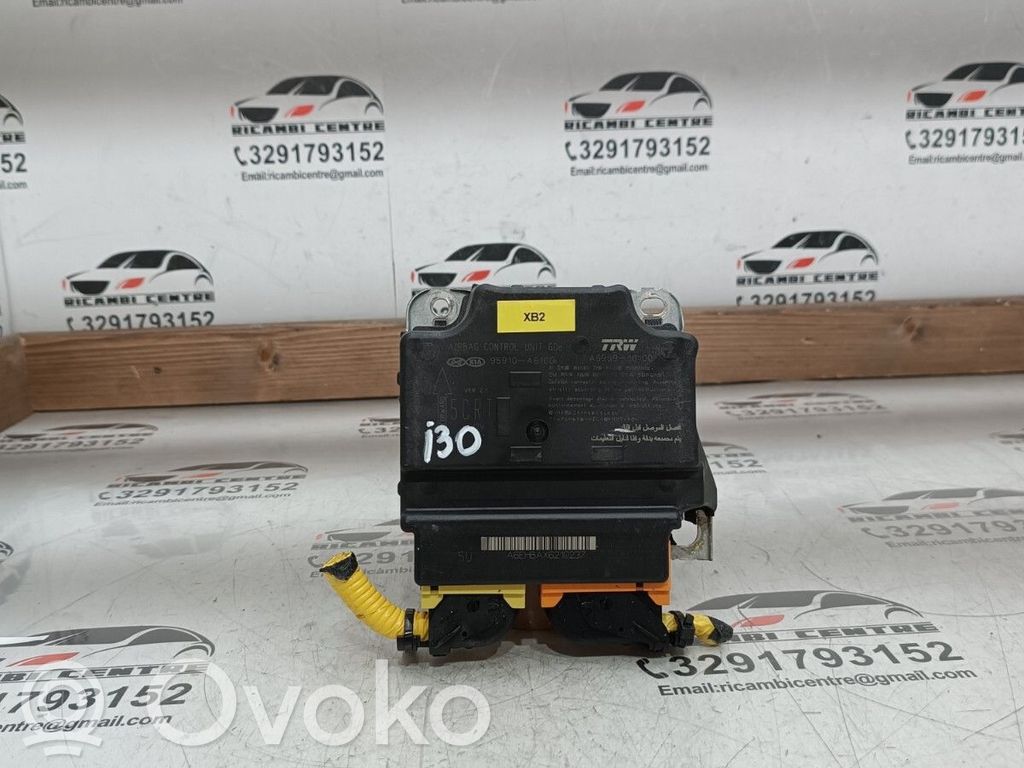 Hyundai i30 Airbag control unit/module 