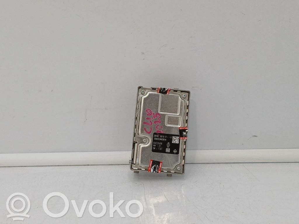 Renault Clio V Camera control unit module 