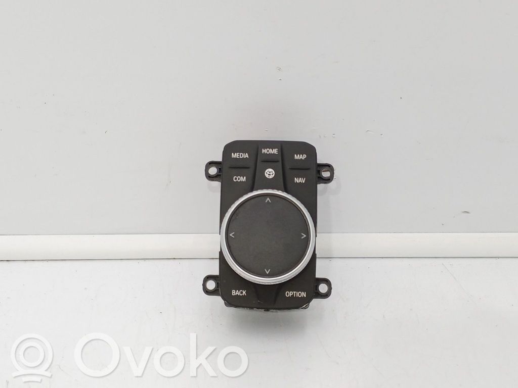 BMW 2 F44 Przyciski multifunkcyjne 