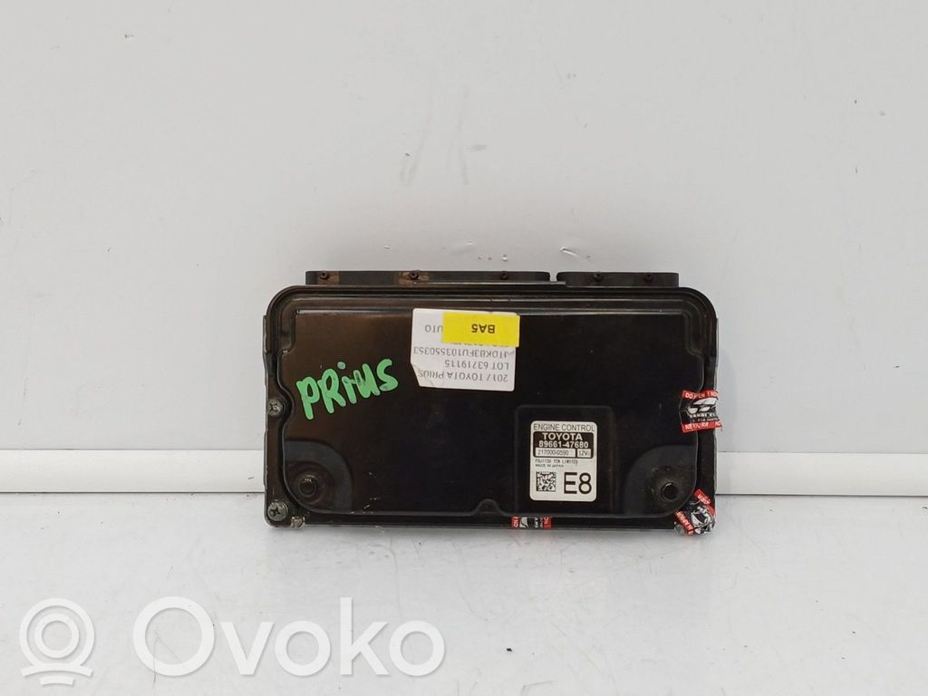 Toyota Prius c Unité de commande, module ECU de moteur 