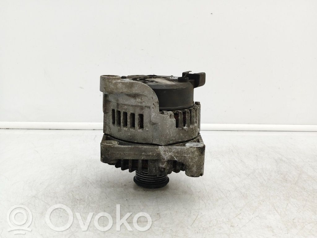 BMW X3 F25 Alternador 