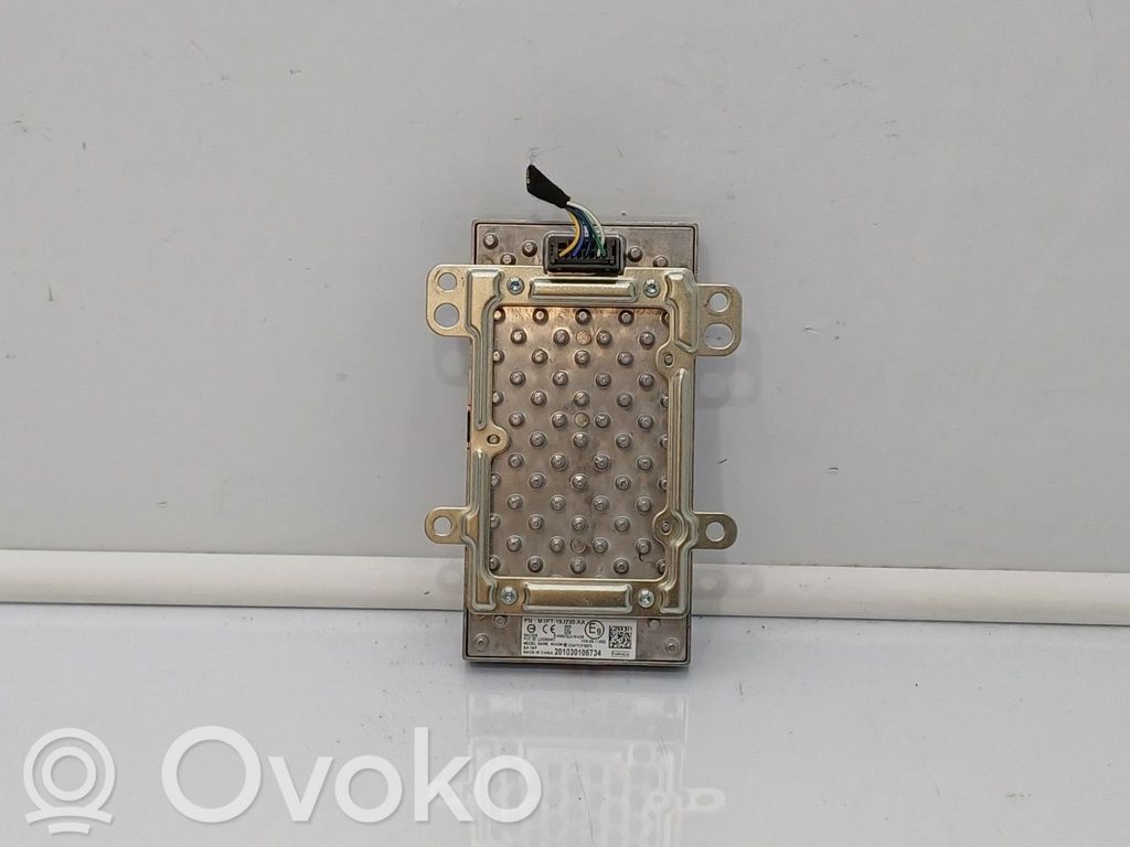 Ford Focus Wireless charging module 