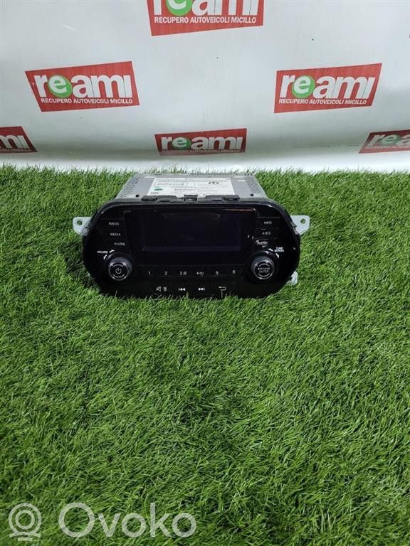 Fiat Tipo Unità principale autoradio/CD/DVD/GPS 