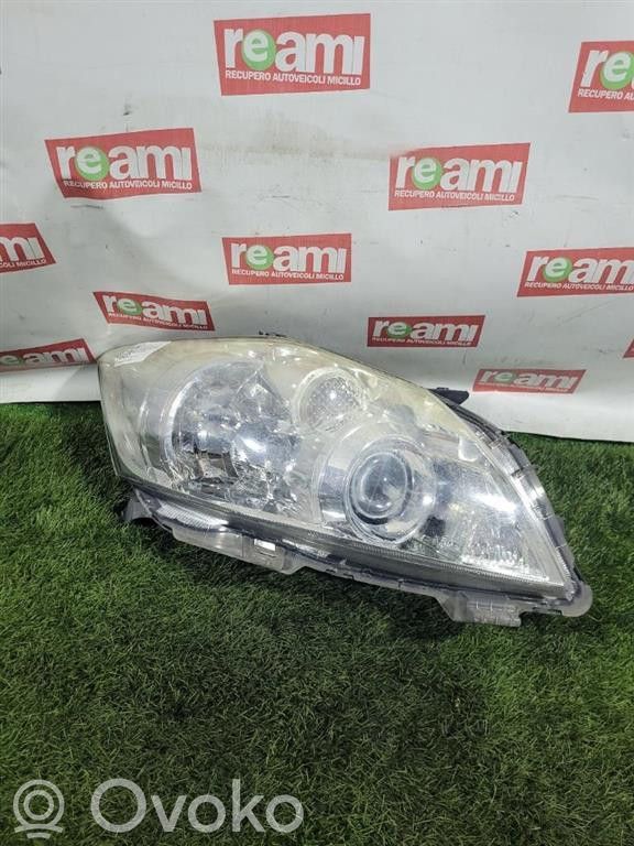 Toyota Auris 150 Lampa przednia 