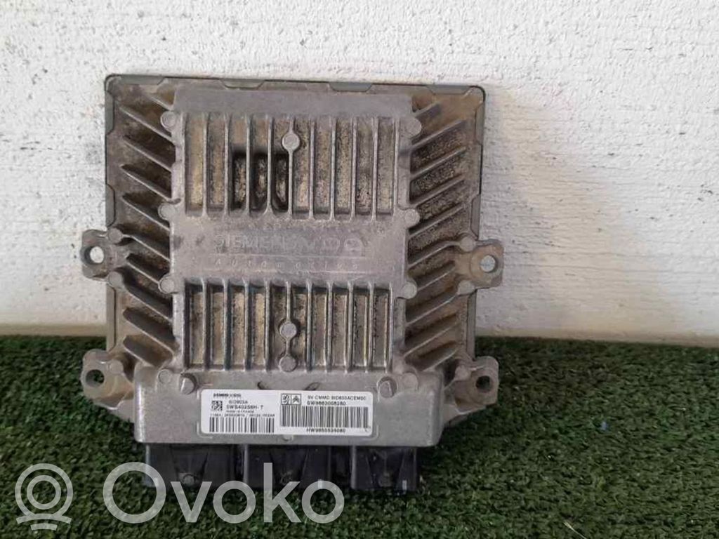 Engine control unit/module ECU   5WS40258HT