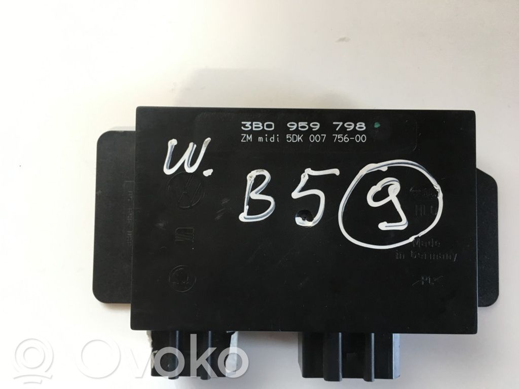 Volkswagen PASSAT B5 Module confort 