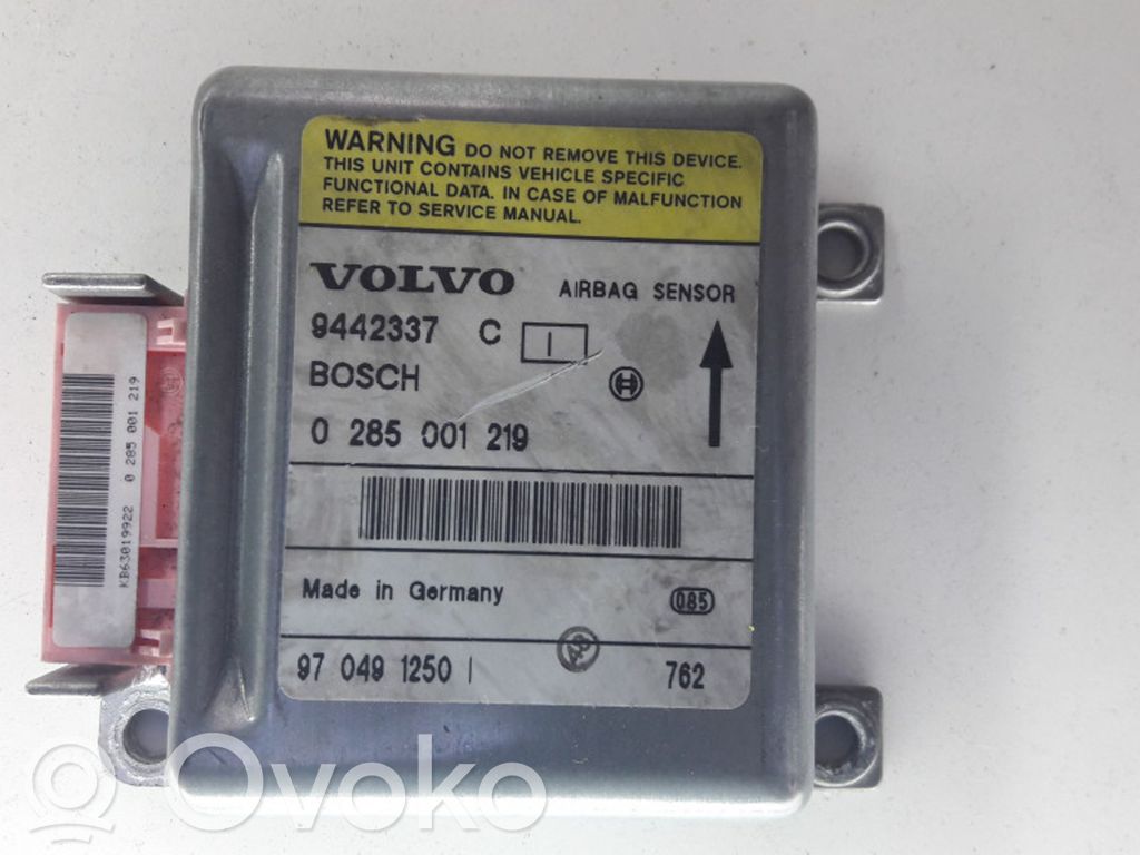Volvo S70  V70  V70 XC Airbag control unit/module 