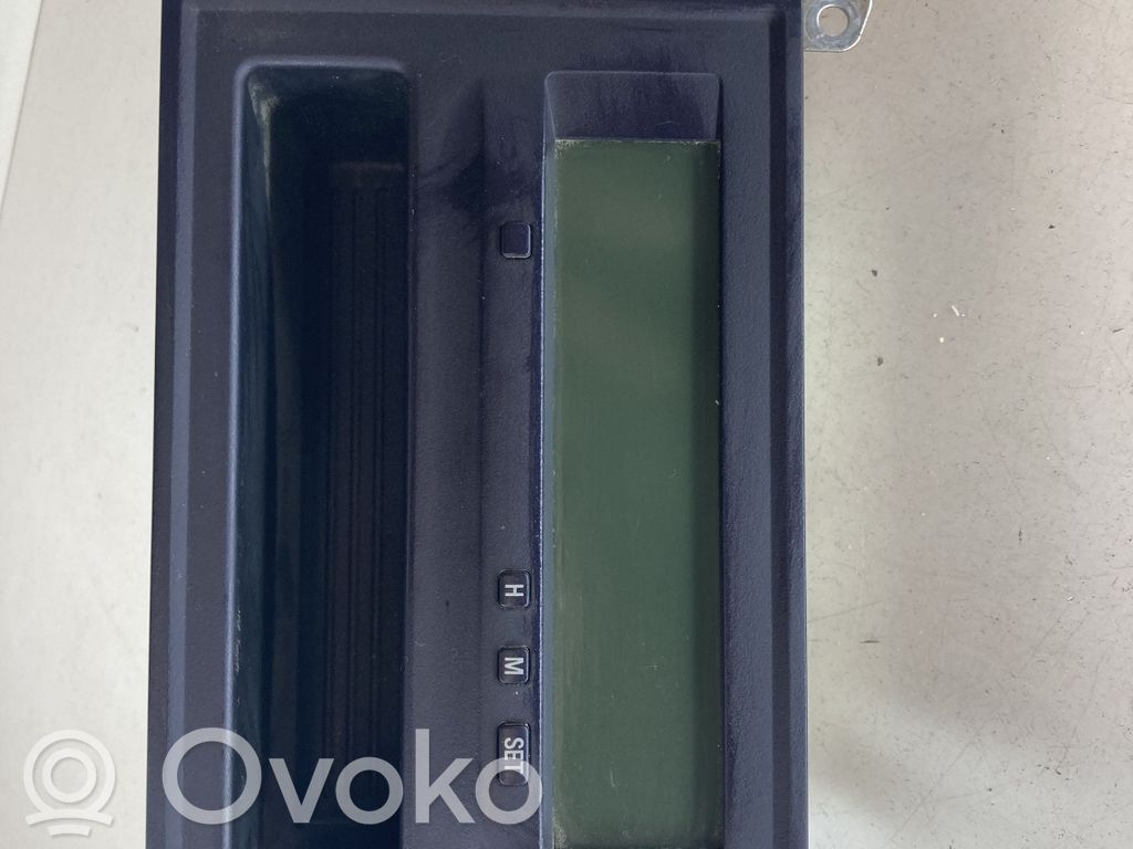 Mitsubishi Grandis Monitor / wyświetlacz / ekran 