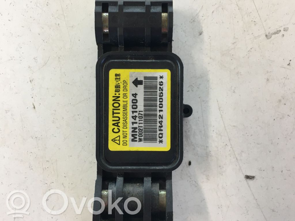 Mitsubishi Grandis Sensor impacto/accidente para activar Airbag 