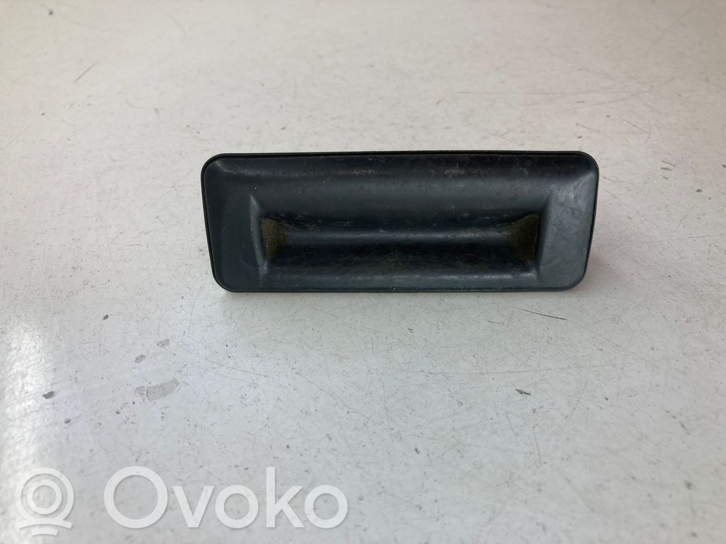 Skoda Rapid (NH) Tailgate/trunk/boot exterior handle 